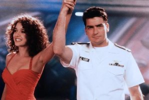 Топпер! Ты-то чего губу раскатал? У тебя своя баба есть!!! ;)