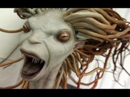 А в тёмных водах Фишек водится русалка Лютова, знатная боянистка всея Руси...