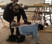 Да когда он его распилит. уже год пилит