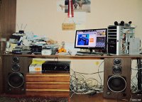 А это моё

Кстати, на мониторе - та самая статья в фишках :)