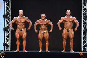 Автор, только хотел похвалить за пост НО! К сожалению эта информация СИЛЬНО УСТАРЕЛА!!!
1). Юрий Белкин - участник сборной России по пауэрлифтингу, двукратный абсолютный чемпион мира по пауэрлифтингу среди юниоров, чемпион России и мира по классическому пауэрлифтингу среди мужчин, рекордсмен России, Европы и мира.
В 2016 г. в Москве на турнире WPRF PRO CUP 2016 в становой тяге в стиле сумо взял вес в 418 кг, тем самым побив рекорд Михаила Кокляева в 417 кг. На тот момент вес Юрия составлял 101 кг.
20-го ноября 2016 года на форуме  SN PRO Expo 2016  Юрий Белкин установил новый рекорд в становой тяге потянув 420 кг, побив свой старый рекорд, который был 418 кг. Стоит заметит, что собственный вес спортсмена всего 103 кг.
2). В сентябре 2014 года Александр Фёдоров объявил о возвращении в большой спорт, в соревновательный бодибилдинг после восьмилетнего перерыва.
Возвращение Александра Фёдорова состоялось на Гран-При Фитнес Хаус Про 2014, где он стал восьмым, опередив белорусского атлета Алексея Шабуню. Соревнования проходили 1 ноября 2014 года Санкт-Петербург, Россия.
2 мая 2015 года Александр вошёл в тройку на соревнованиях Орландо Про, Шоу чемпионов 2015, заняв третье место.