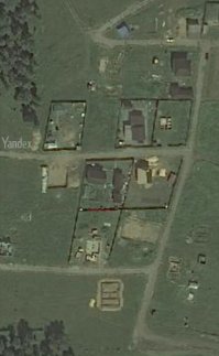 На а чо, нормальные домики понастроили, только заборы почему-то кривые. Вот и прописались. 55.151433, 73.263148