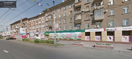 эм..
у меня в Омске друзья живут.. и даже не в центре.. у них очень чисто!
и да.. чисто не там где убирают, а там где не сорят!