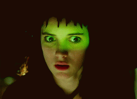 ... и там кто-то дышит...))