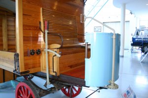 4. Первый грузовик из Копрживнице. Рабочее место водителя