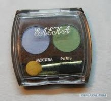 Косметика в СССР: самые интересные beauty-хитрости советских женщин