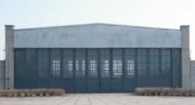 Витебск,Беларусь. Заброшенный аэродром и ангар для ИЛ-76, с учётом размаха крыльев в 50 метров- сооружение впечатляющее.