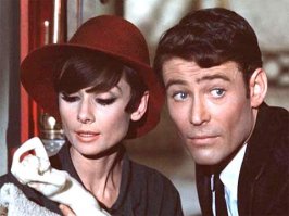 - А может украдём что-нибудь другое?
- Уж, не думаете ли вы, что я способна украсть что-нибудь чужое?!