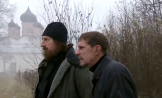 Пусть море бушует, пусть земля трясётся и звёзды падают, а Мы должны оставаться спокойными! (Цитата из фильма - "Спасайся брат")
P.S. Рекомендую на досуге, кто не видел, и верующим и атеистам, полезное кино... Актёры, вне обсуждения.