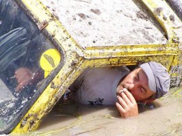 Серёг !? че там у меня справа, прохожу ? ))