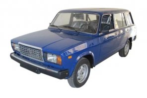 В Бийске упавший с крыши лед раздавил автомобиль ВАЗ