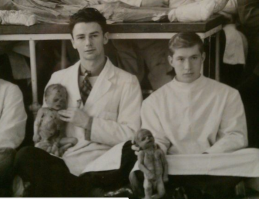 Да что вы понимаете в
военно-морском юморе?! Мазуты...