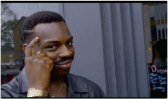 Вместо ремонта на Закарпатье откопали старую дорогу из брусчатки