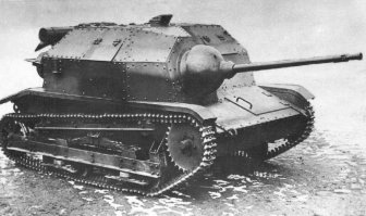 У этой танкетки была 20-мм пушка, которая могла пробить немецкие танки Panzer I и трофейные чешкие Panzer 35 (t). Оба этих танка имели противопульное бронирование.