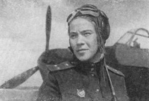 Дико уважаю женщин-военных пилотов. Реально страшная работа. Многие не дожили до победы.