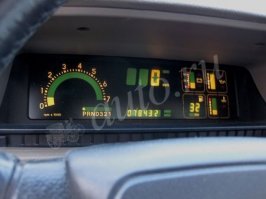 Эх, хорошие параметры. Не знаю как в Lotuse. В моём 3-х литровом OPEL Senator В (в 1996 пользовал) и Омеге A 3.0. По сути одно и тоже авто. Авто не выдерживало вес двигателя, выворачивало стаканы стоек, на сенаторе вообще сорвало стакан, который удачно улетел в небо вместе с капотом :))) Кстать гидравлические амортизаторы были. Приборная панель, для авто 1988 года была крутая :)