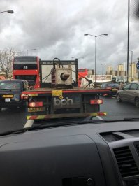 Тут страшно для тех, кто с физикой незнаком:) Самая грамотная и безопасная перевозка тяжёлых грузов.