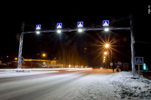 Думаю многие со мной согласятся что знак пешеходного перехода должен быть обозначен вот именно так, причем везде и всюду! Несмотря на стоимость!