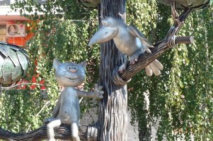 В Воронеже не только спорная коняга есть , котенка забыли