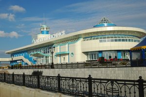 Старый и новый Ханты-Мансийск