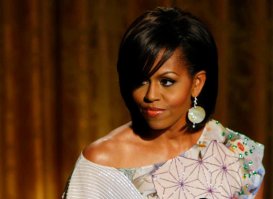 5. Мишель Обама (США)

Супруга 44-го президента США по образованию юрист, что помогает ей заниматься общественной деятельностью. Первая леди афроамериканского происхождения в 2009 году заняла 93-е место в списке Maxim Top 100, а в 2010 году - первое место в рейтинге самых влиятельных женщин мира по версии журнала "В мире животных"
