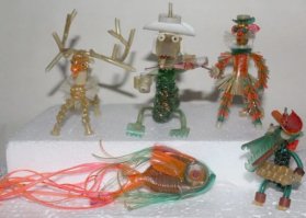 Хипстеры хреновы. Из паракорда они браслетики плетут. Тьфу, срамота. Вот из использованных капельниц поплети сперва. :)