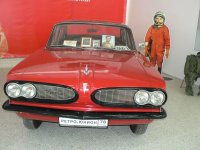 Ещё у него был Pontiac Tempest, подаренный друзьями