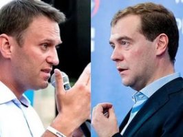 Эти, что то тоже на съемках фильма "Он вам не Димон" не поделили. Разругались, прям как дети...