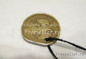Напильник и 5 минут работы.