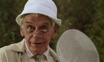 Блин, сколько раз смотрел этот фильм, а даже не догадывался, что это он )