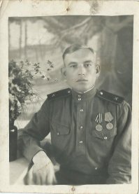 Дедушка. Кёниг он взял