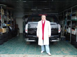 А какже "самый завидный холостяк россии" ?? кому интересно, может погуглить.
Румынские цыгане-крестоносцы нервно курят в деревянном сортире!!