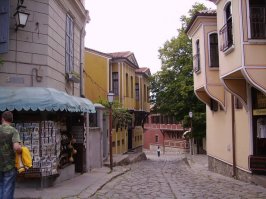 А в Болгарии есть Пловдив - когда-нибудь обязательно туда выберусь погулять :-)