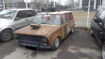 ВАЗ-2102/2104