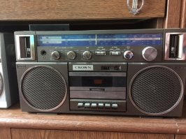 Эхх ностальгия! Добавлю своих старичков.JVC RC555KL и Crown CSC53l.