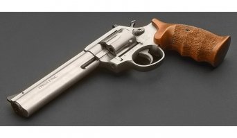 Про Валеру думал,пока жаба душит