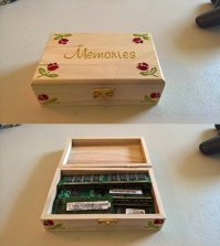 Какая милота! Срочно отправляюсь за поисками такой же для мужа.