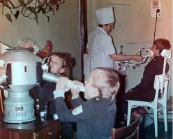 Чего там помнить,они и сейчас ещё стоят во многих поликлинниках,и работают!!! 21 век в России-понятие относительное.