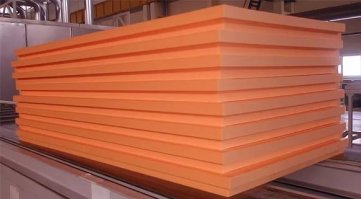 Ему бы утеплитель подстелить.