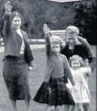 Зиг Хайль!! ......двуличные б.ляди англосаксонские..