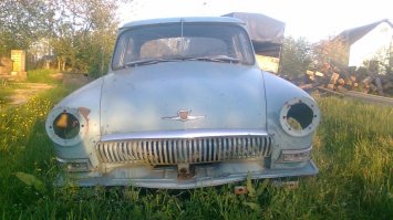 Какие старые автомобили можно встретить в деревнях?