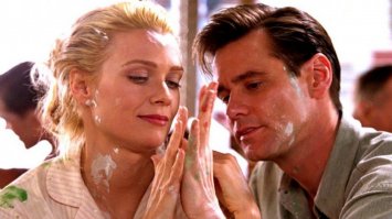 Воу воу воу! А Маджестик? Лично у меня он в коллекции. Почему? не знаю. Просто фильм хороший...