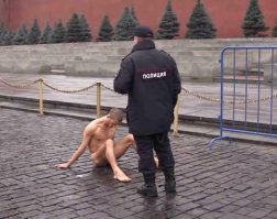 Вот еще один перформансер