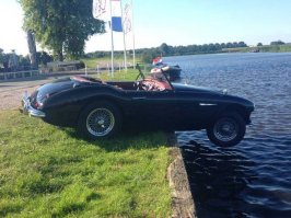 Подборка автомобильных приколов