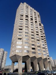 Избушка на курьих ножках. Питер. ( Новосмоленская набережная)