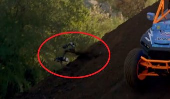 Хана дрончику!