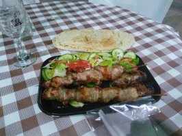 Угощайся, дружище)))фестиваль молодого вина в Лимассоле (Кипр)