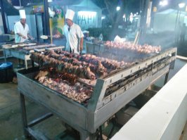Угощайся, дружище)))фестиваль молодого вина в Лимассоле (Кипр)