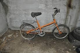 у меня был "Кросс" (только оранжевый)
у друга "Пионер"
у одноклассницы-подружки "Салют"