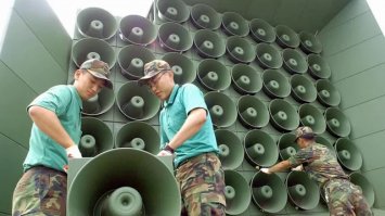 Ужасные примеры установки автоакустики